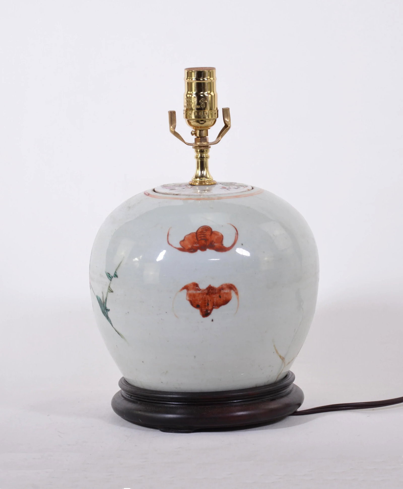 19th Century Chinese Famille Rose Porcelain Vase Table Lamp With Children Playing - 2