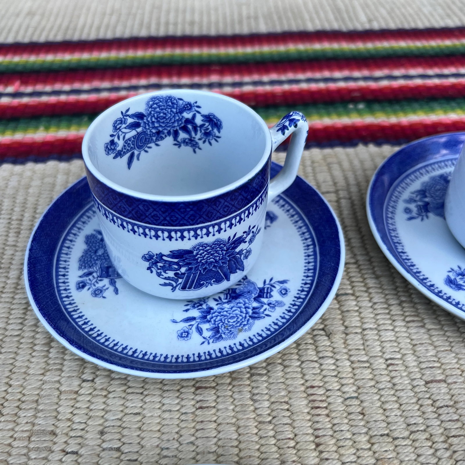 A Set of 4 Copeland Spode Fitzhugh Blue Demitasse Cups and Saucers, Circa 1960's - 4