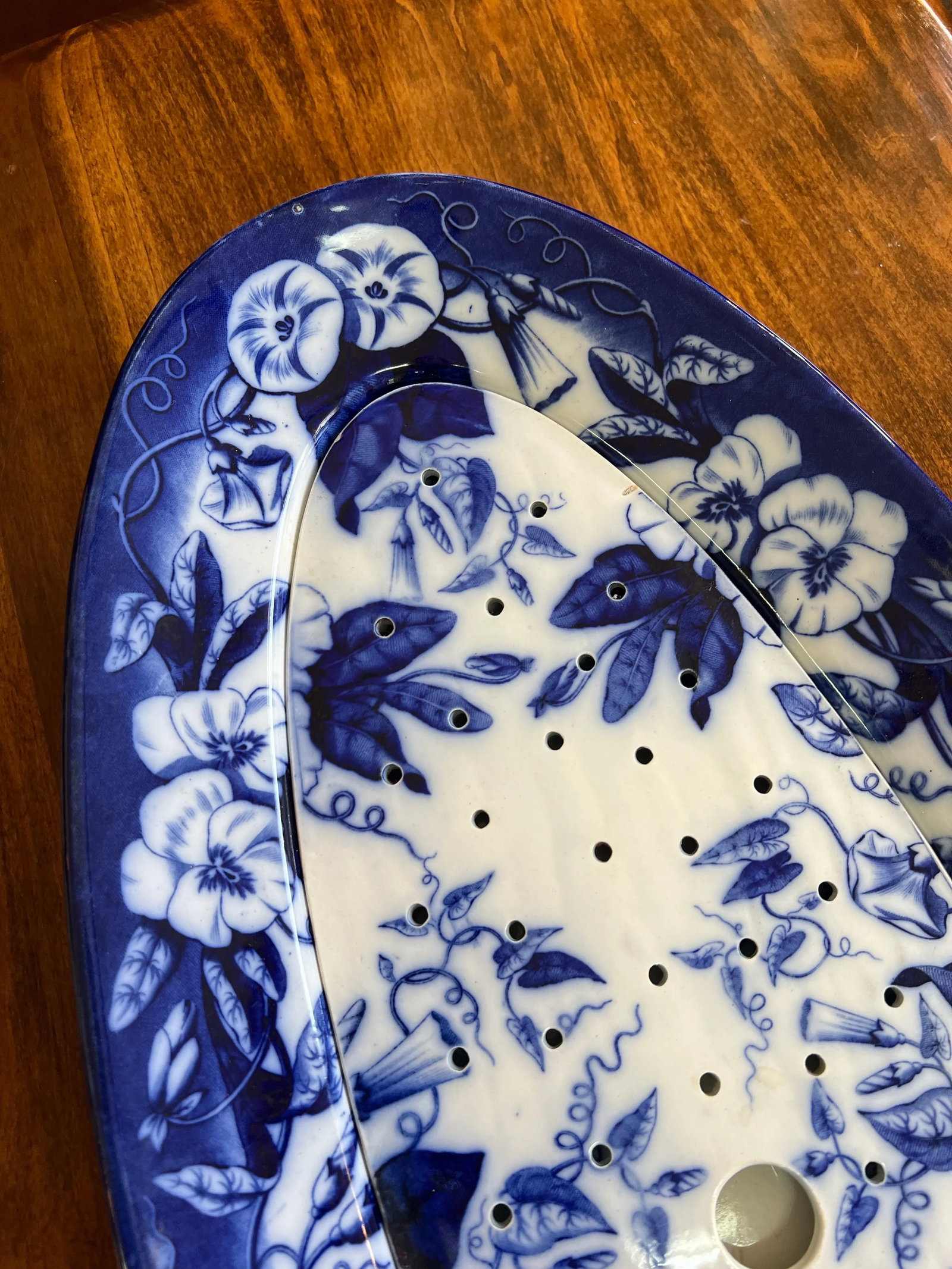 David Johnston Versailles France Mid 19th Century Flow Blue Morning Glory Fish Platter With Insert - 4