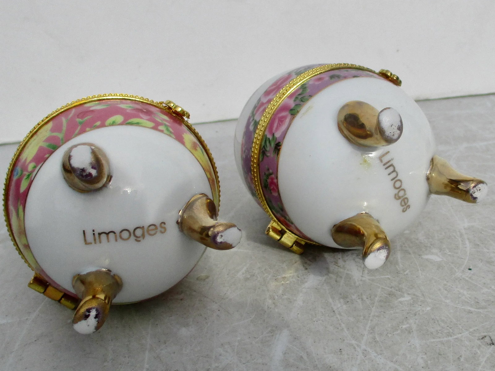 Vintage Limoge Porcelain Boxes - A Pair of 2 - 5