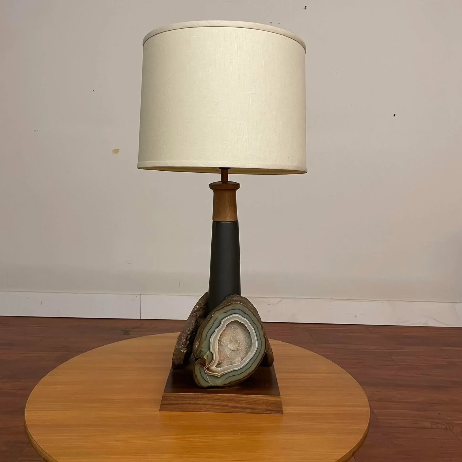 Signed Martz for Marshall Studios Table Lamp With Agate Accent - 3