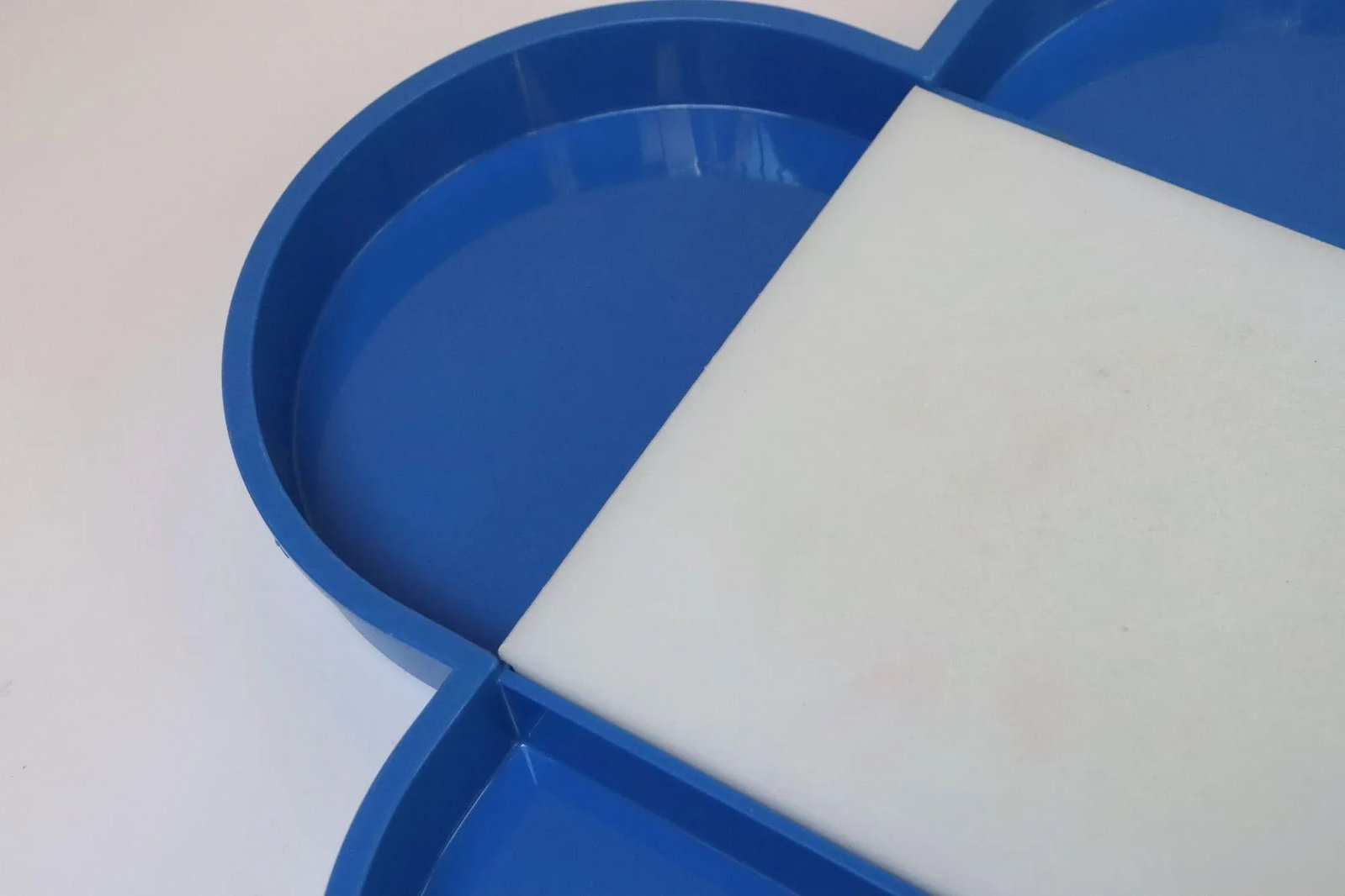 Vintage Blue Clover Divided Tray With Cutting Board by Gunnar Cyren for Dansk - 11