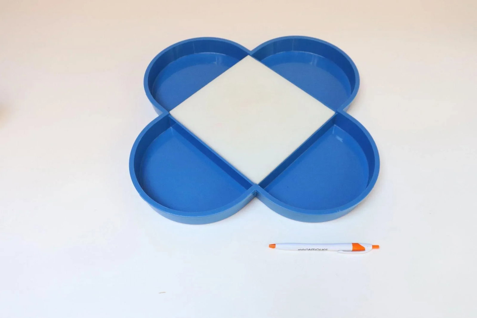 Vintage Blue Clover Divided Tray With Cutting Board by Gunnar Cyren for Dansk - 5