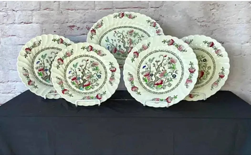 Myott Staffordshire England "Indian Tree" Plates and Platter, Set of Five - 8