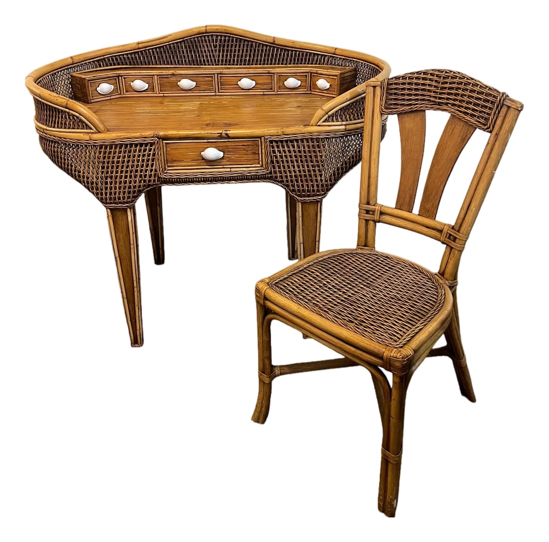 Vintage Bamboo Wicker Rattan Sea Shell Desk Set: Gorgeous vintage desk set features bamboo & wicker with sea shell handles. Very rare set. This remains in good condition, slight wear on the writing service on the front of the drawers and the