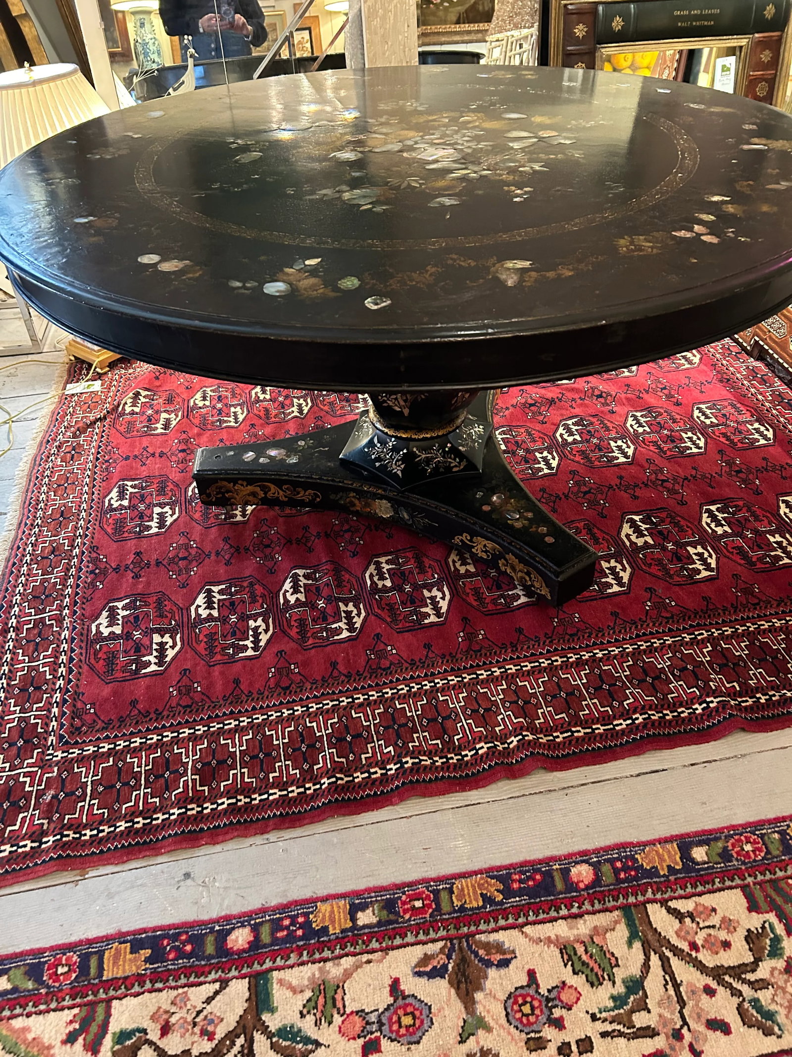 19th Century English Regency Black Lacquer and Inlaid Round Dining Table - 6