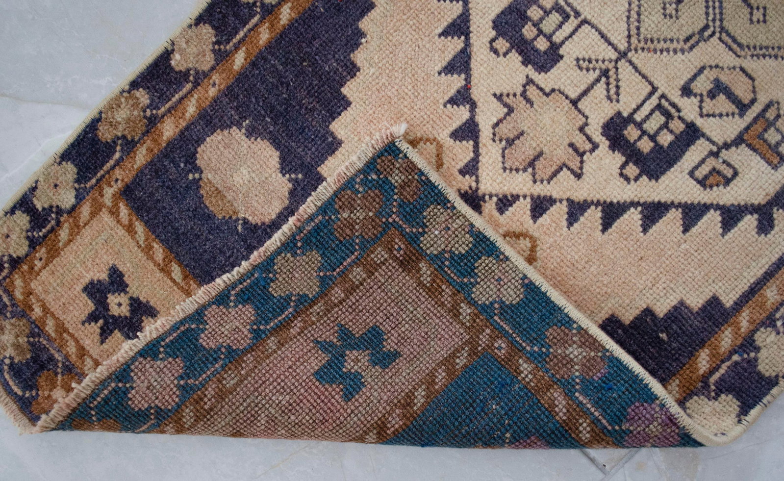 Hand Knotted Door Mat, Entryway Rug, Bath Mat, Kitchen Decor, Small Rug, Turkish Rug - 1"² - 8