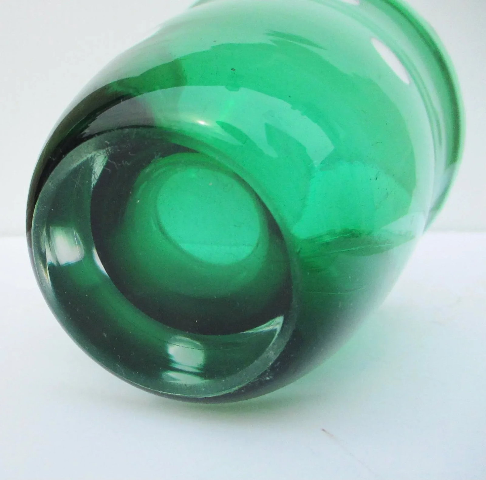 Kosta Boda Vintage Green and Clear Signed Vase - 4