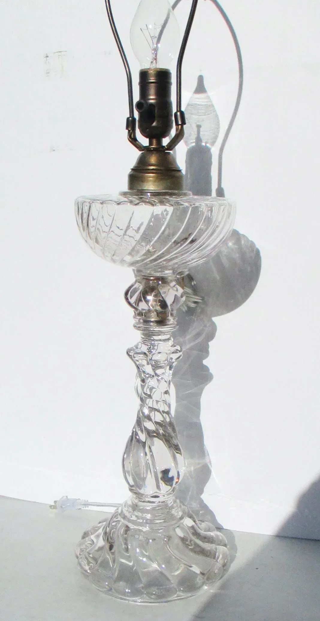 Antique Electrified Oil Lamp in Style of Baccarat - 2