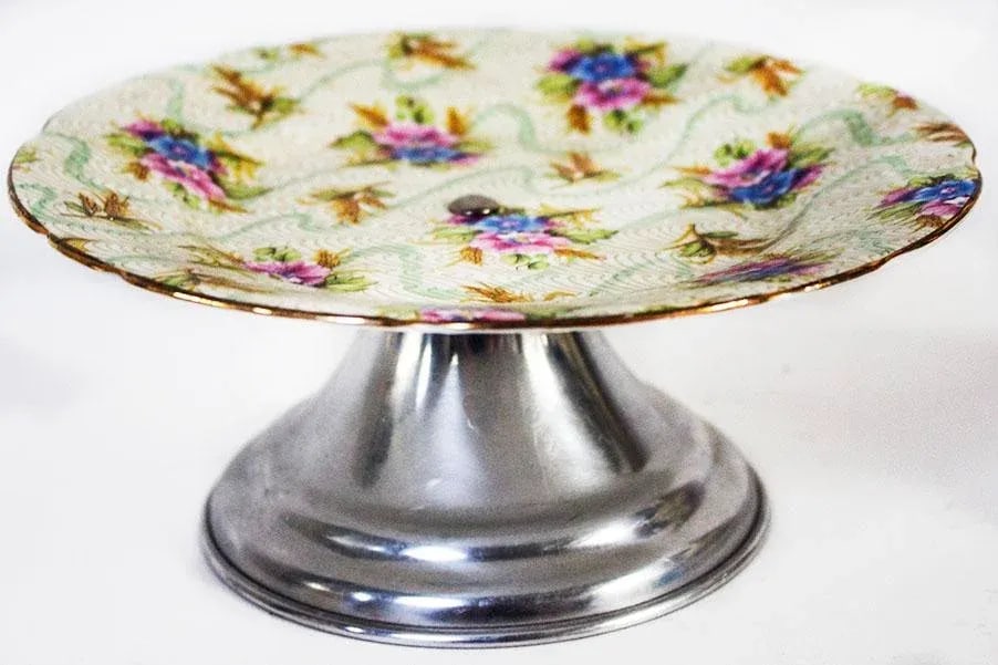 1940s English Traditional Royal Stafford China Elizabeth Pattern Luncheon Set - 14 Pieces - 4
