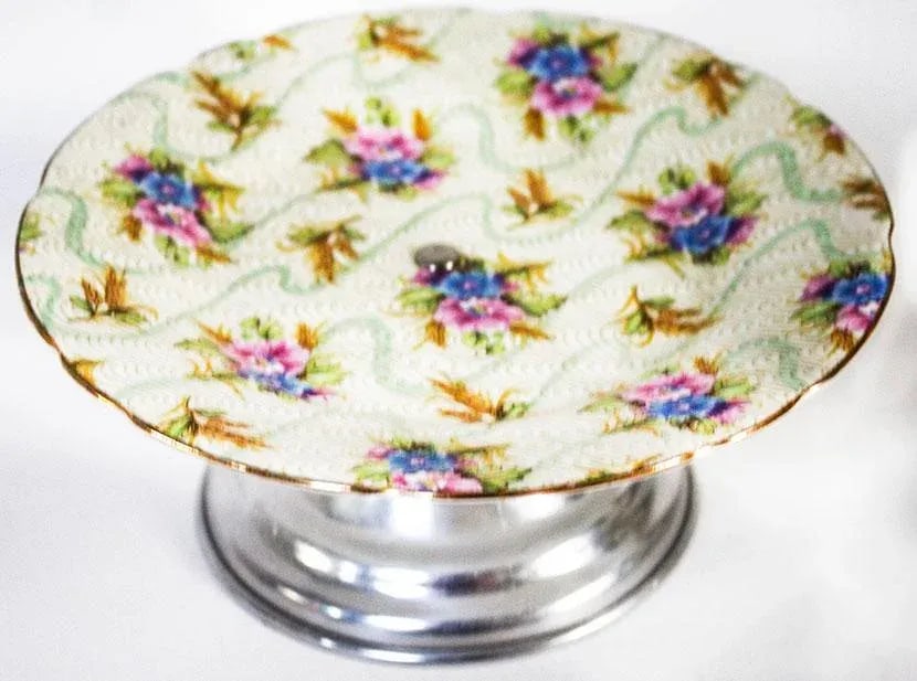 1940s English Traditional Royal Stafford China Elizabeth Pattern Luncheon Set - 14 Pieces - 5
