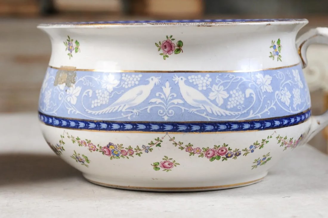 English Booths Blue & White China Bowls Produced for Harrods in London - a Pair - 2