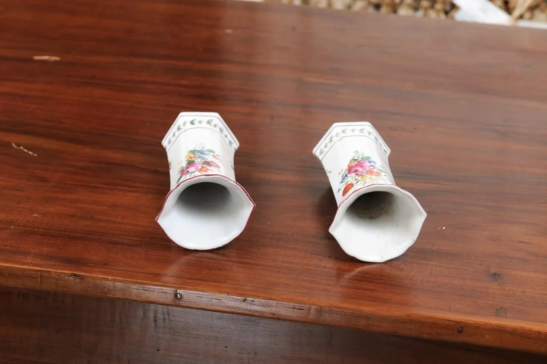 1805 Italian Porcelain Vases with Colorful Painted Floral Motifs - A Pair - 7
