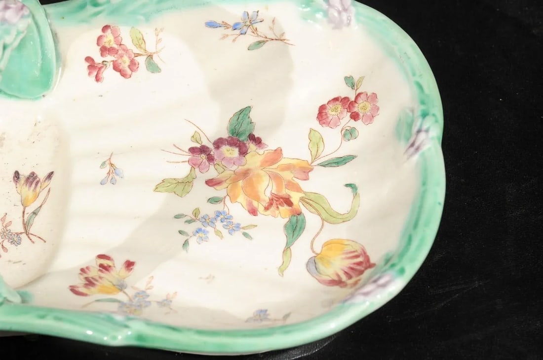 French 19th Century Longchamp Majolica Asparagus Server with Floral Decor - 6