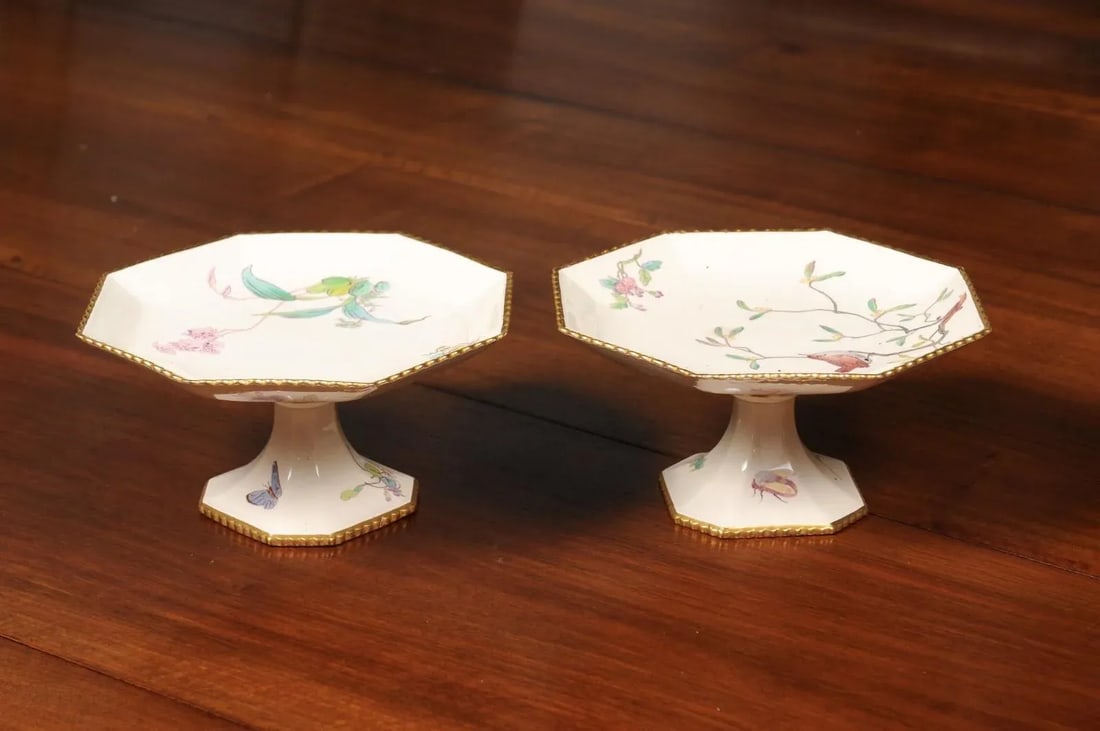 French 19th Century Porcelain Painted Birds & Flowers Compotes- a Pair - 6