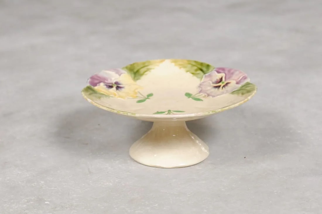 19th Century French Majolica Pansies & Scalloped Edge Compote - 4