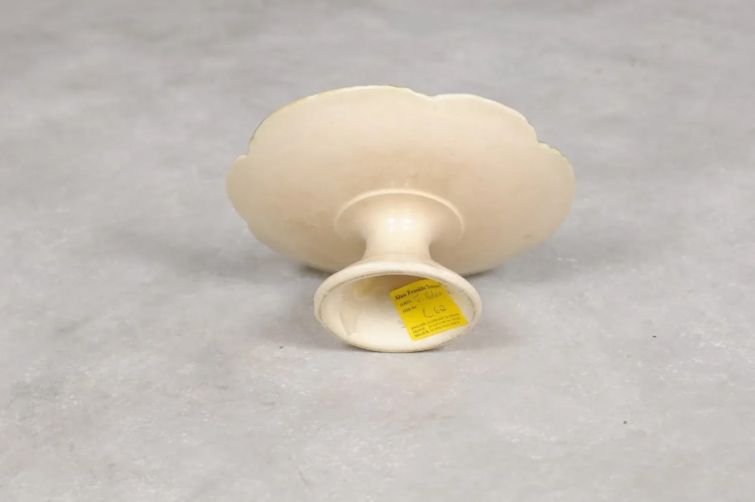 19th Century French Majolica Pansies & Scalloped Edge Compote - 7