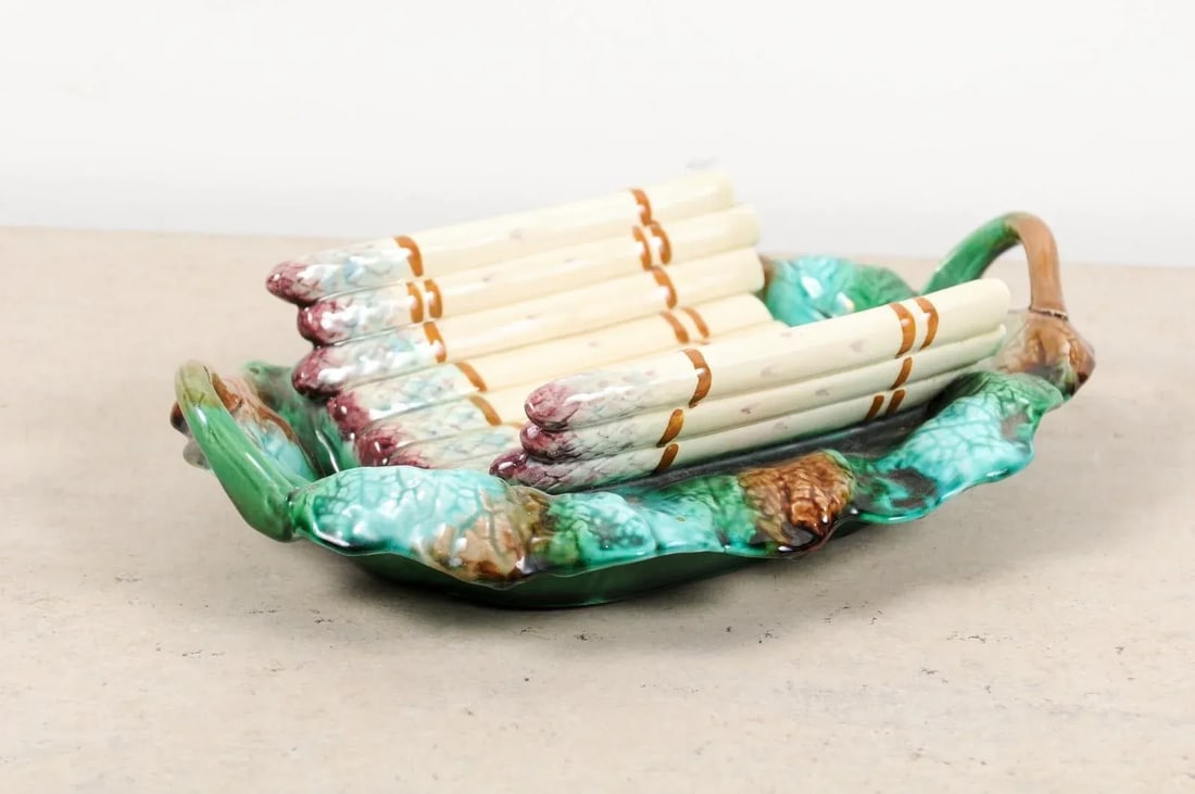 French 19th Century Longchamp Majolica Asparagus Server with Foliage Platter - 8