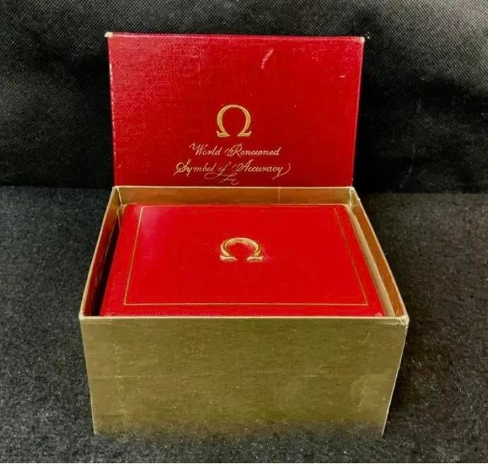 Mid 20th Century Omega Seamaster Automatic Men's Watch - 10