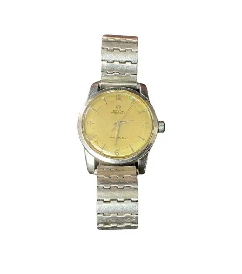 Mid 20th Century Omega Seamaster Automatic Men's Watch - 2
