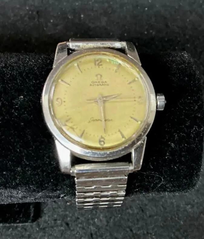 Mid 20th Century Omega Seamaster Automatic Men's Watch - 3