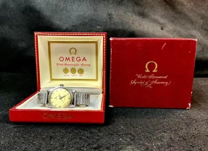 Mid 20th Century Omega Seamaster Automatic Men's Watch - 8