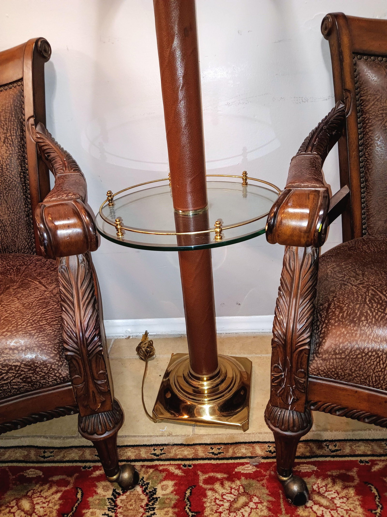 Exclusive Floor Lamp, Beautifully Crafted by Rembrandt - 11