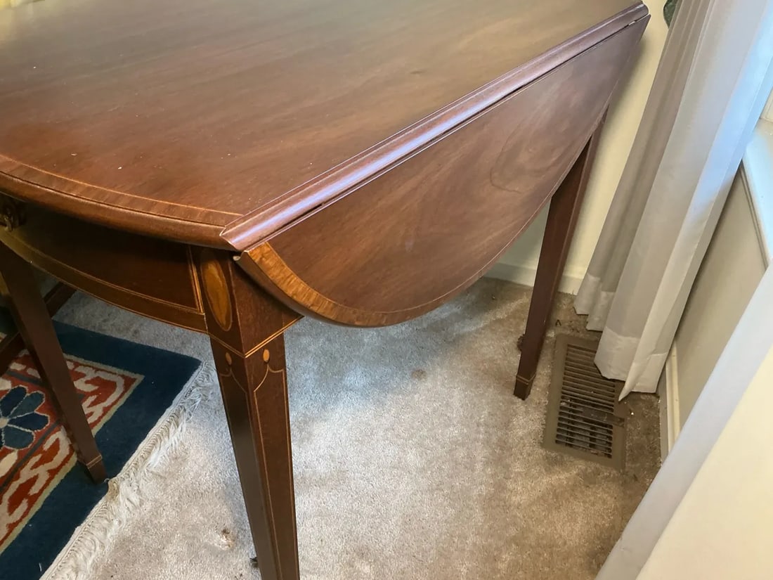 Vintage Kittinger Old Dominion Hepplewhite Style Drop Leaf End Tables - Set of 2 - 7