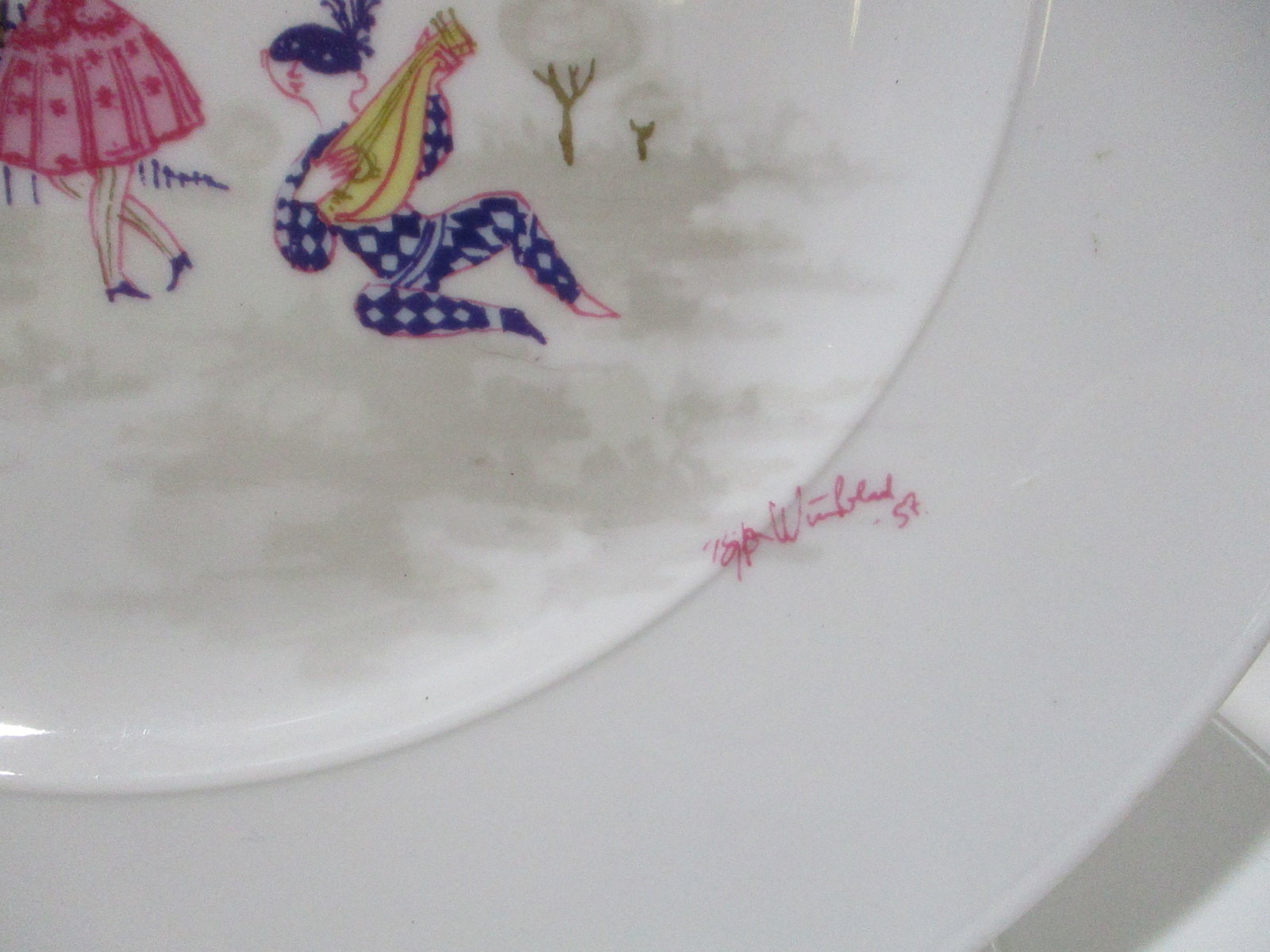 Mid 20th Century Rosenthal Dinner Plates by Bjorn Wiindblad - A Set of 12 - 5