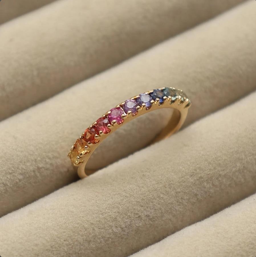 Natural 0.54 cts rainbow sapphire ring in 18k gold - 4