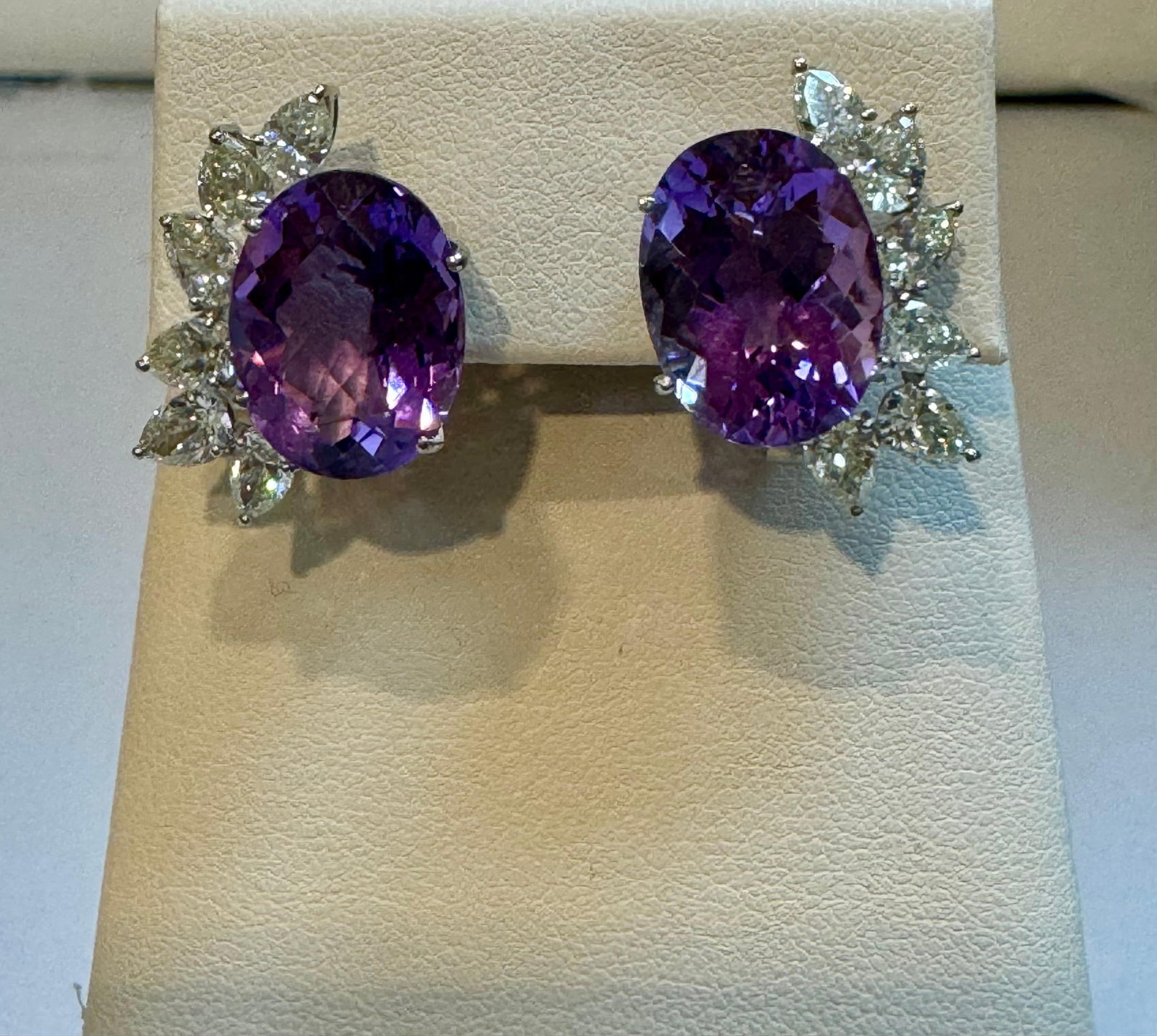 22 Ct Natural Amethyst & 3.60 Ct Pear shape Diamond Stud Earrings, 14KWG, A Pair - 10