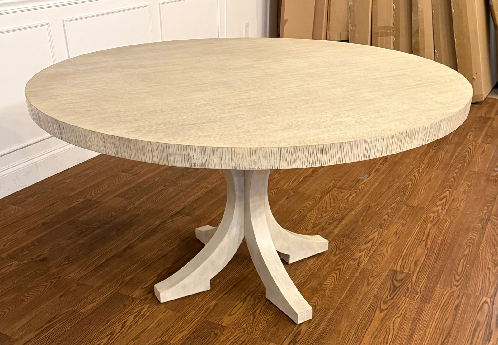Century Casual Round Dining/Breakfast/Game Table - 11