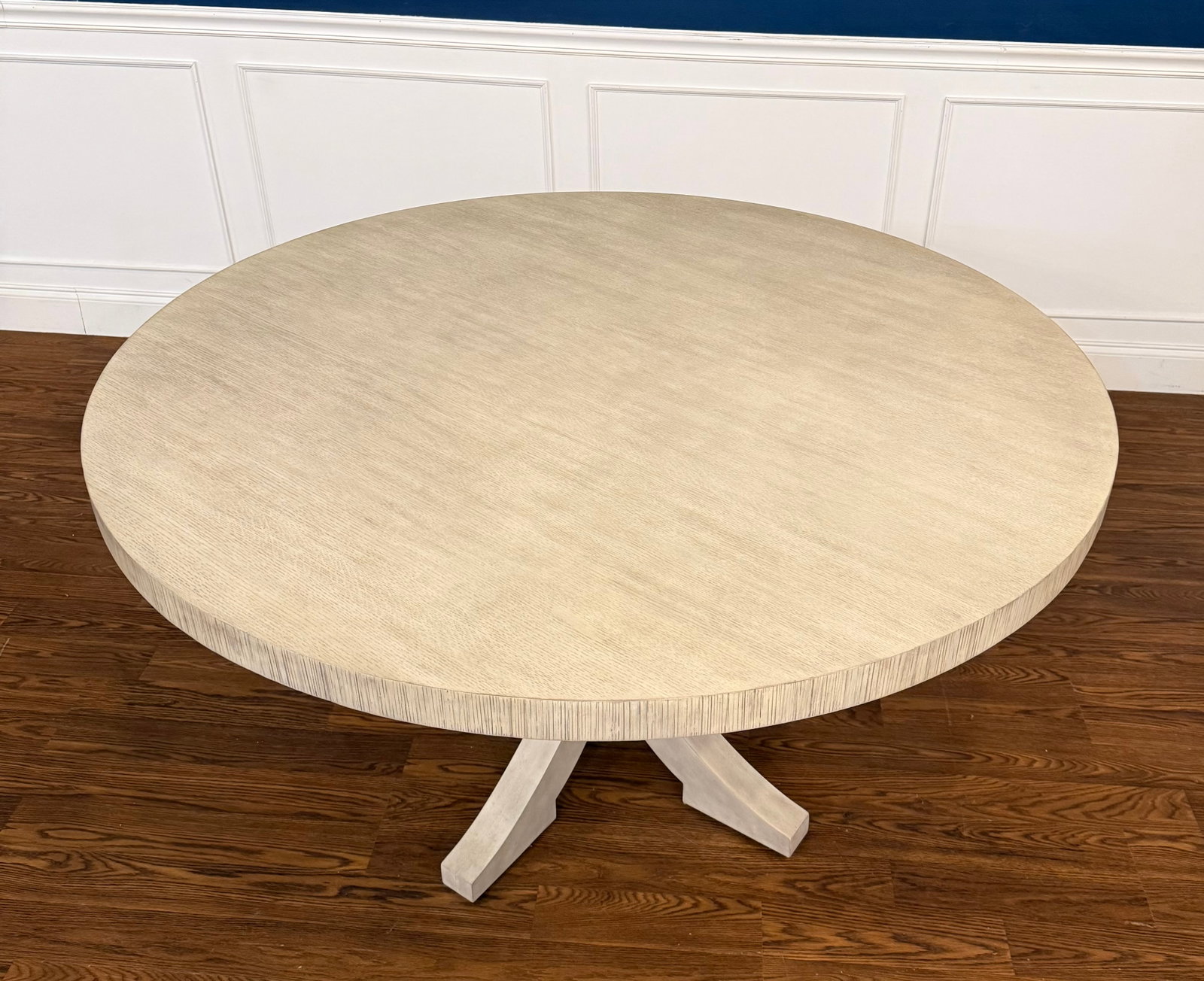 Century Casual Round Dining/Breakfast/Game Table - 3