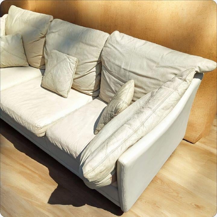Timeless Elegance: Rare 1980 Vintage Dansk Danish Leather Sofa - 4
