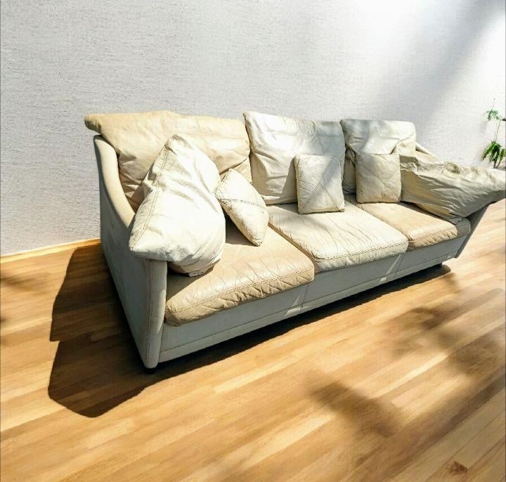 Timeless Elegance: Rare 1980 Vintage Dansk Danish Leather Sofa - 7