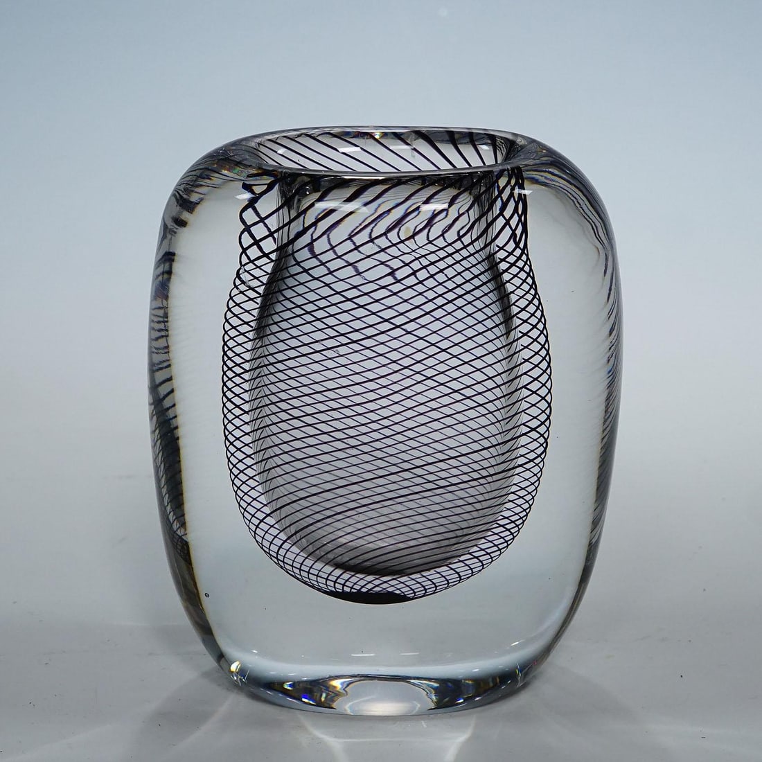 Vintage Art Glass Vase by Vicke Lindstrand for Kosta 1950s - 5