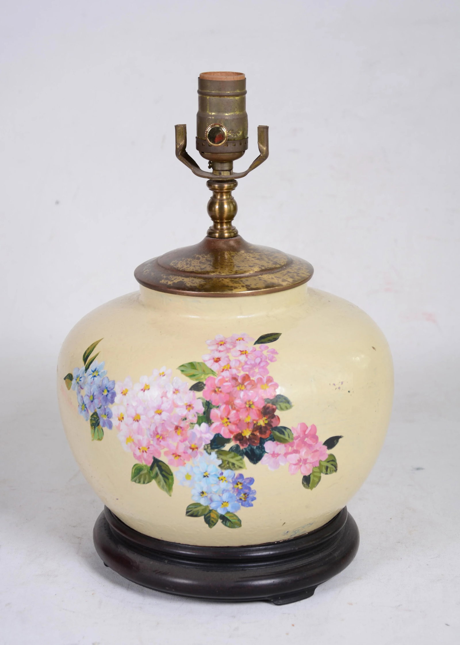 Hand-Painted Flower Porcelain Vase Table Lamp - 7