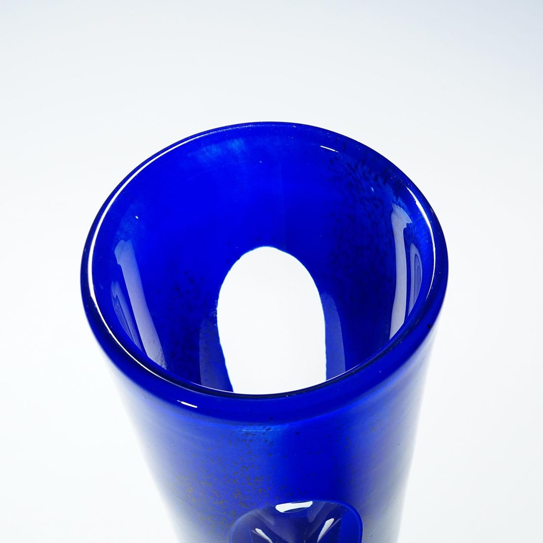 Vintage Unique Art Glass Vase by Goeran Waerff for Kosta - 4