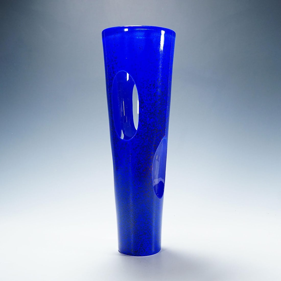 Vintage Unique Art Glass Vase by Goeran Waerff for Kosta - 5