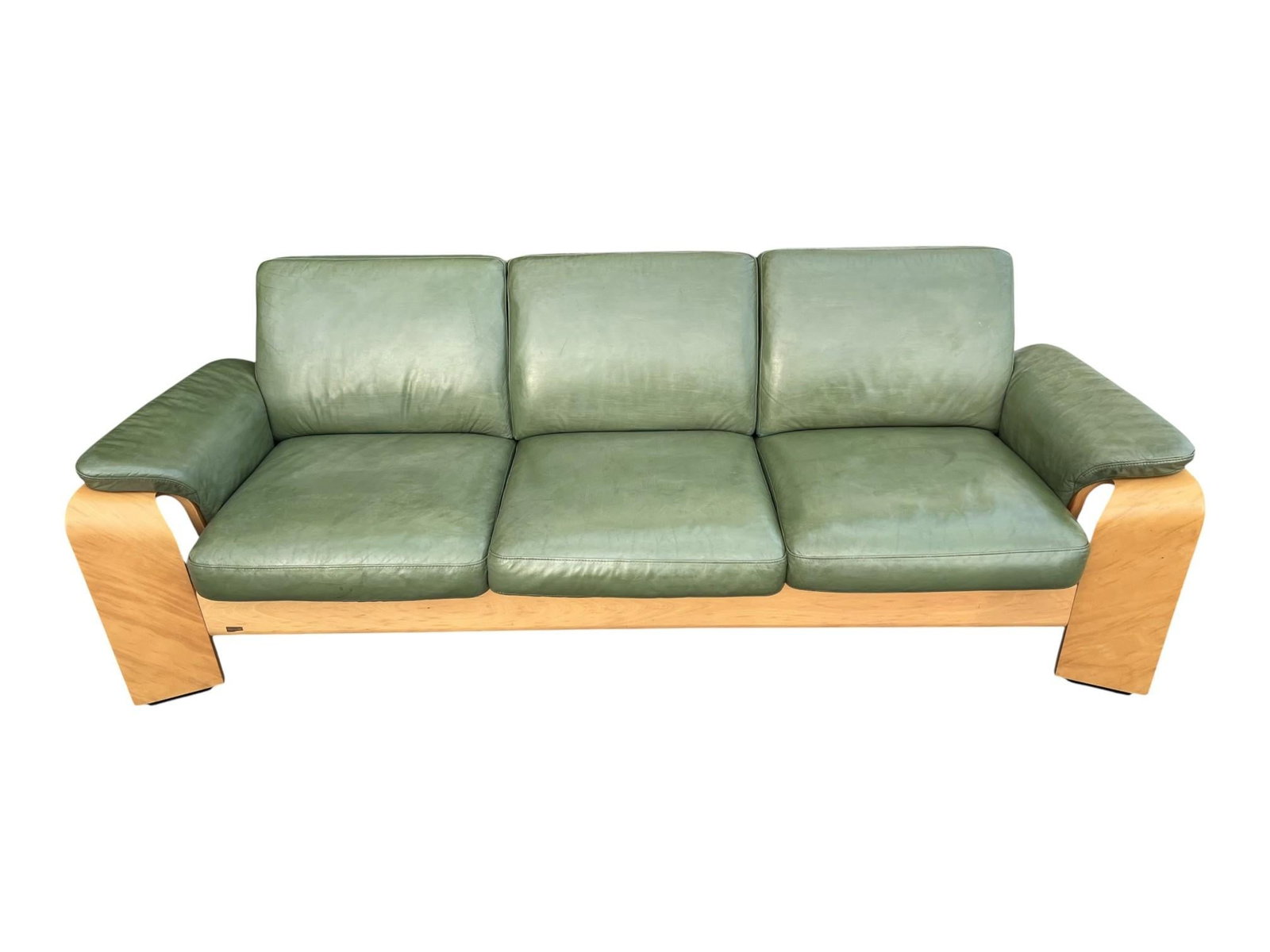 1960s Ekornes Scandinavian Modern Olive Green Leather Sofa With Sculptural Bentwood Frame - 3