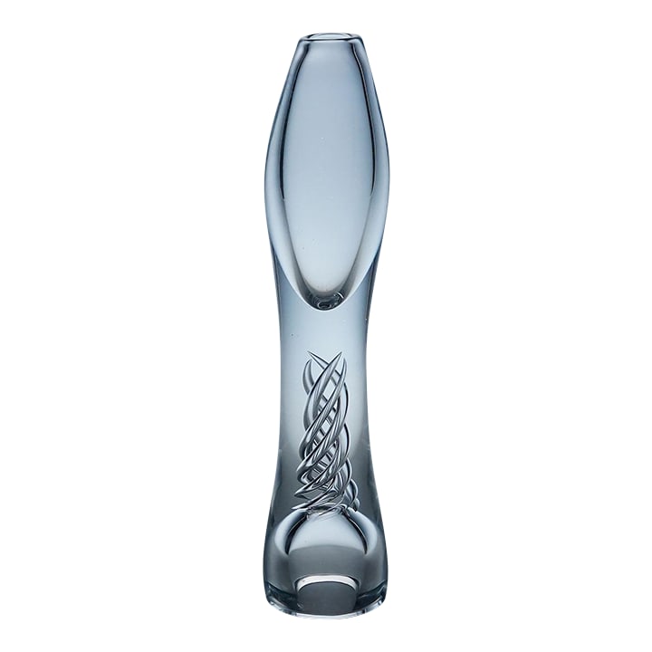 Vintage Art Glass Vase 'Twist' by Kari Alakoski for Iittala: Vintage Art Glass Vase 'Twist' by Kari Alakoski for Iittala A vintage art glass vase of the 'Twist' series designed and blown by Kari Alakoski for Iittala in 1997. Made of thick handblown crystal