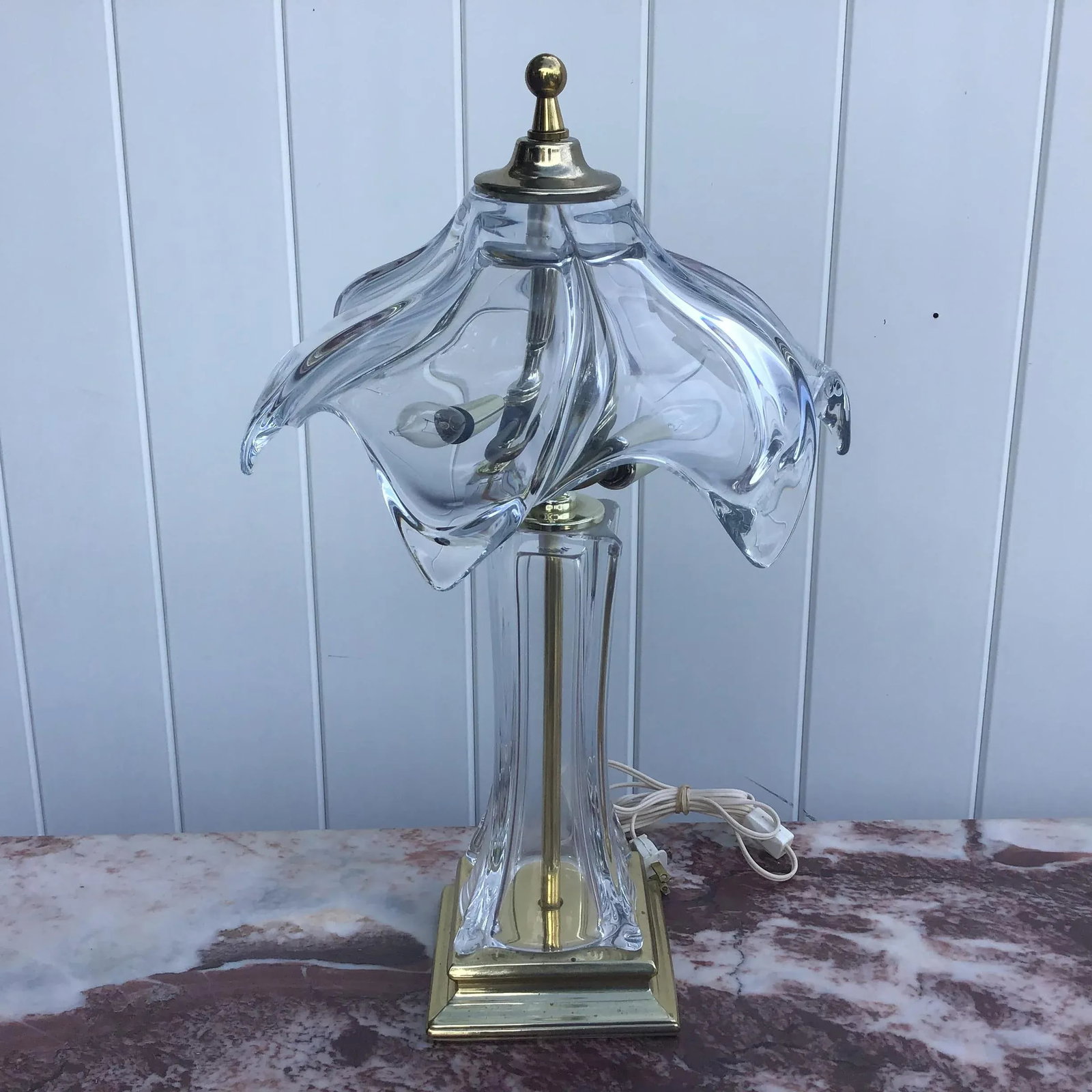 1970's Cofrac Art Verrier Hand Blown Heavy Crystal and Brass Table Lamp - 9