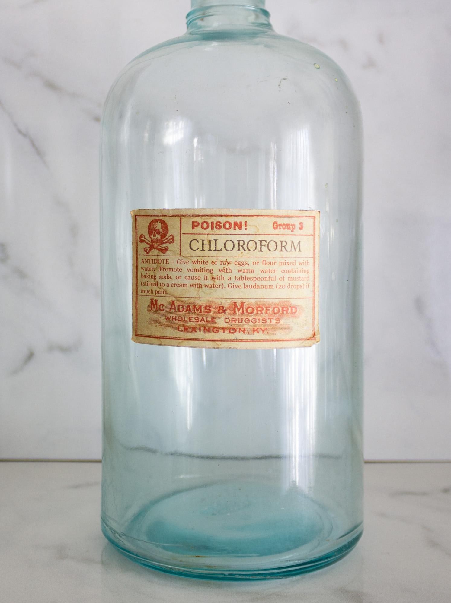 Pair of American Antique Aqua Apothecary Bottles From Chicago and Lexington - 13