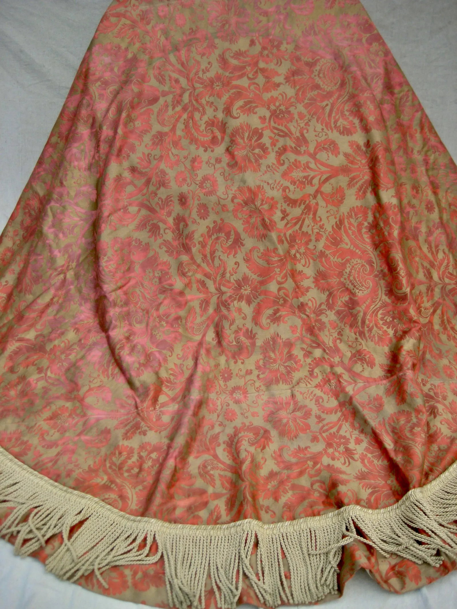 Vintage Fortuny DeMedici Round Tablecloth - 7