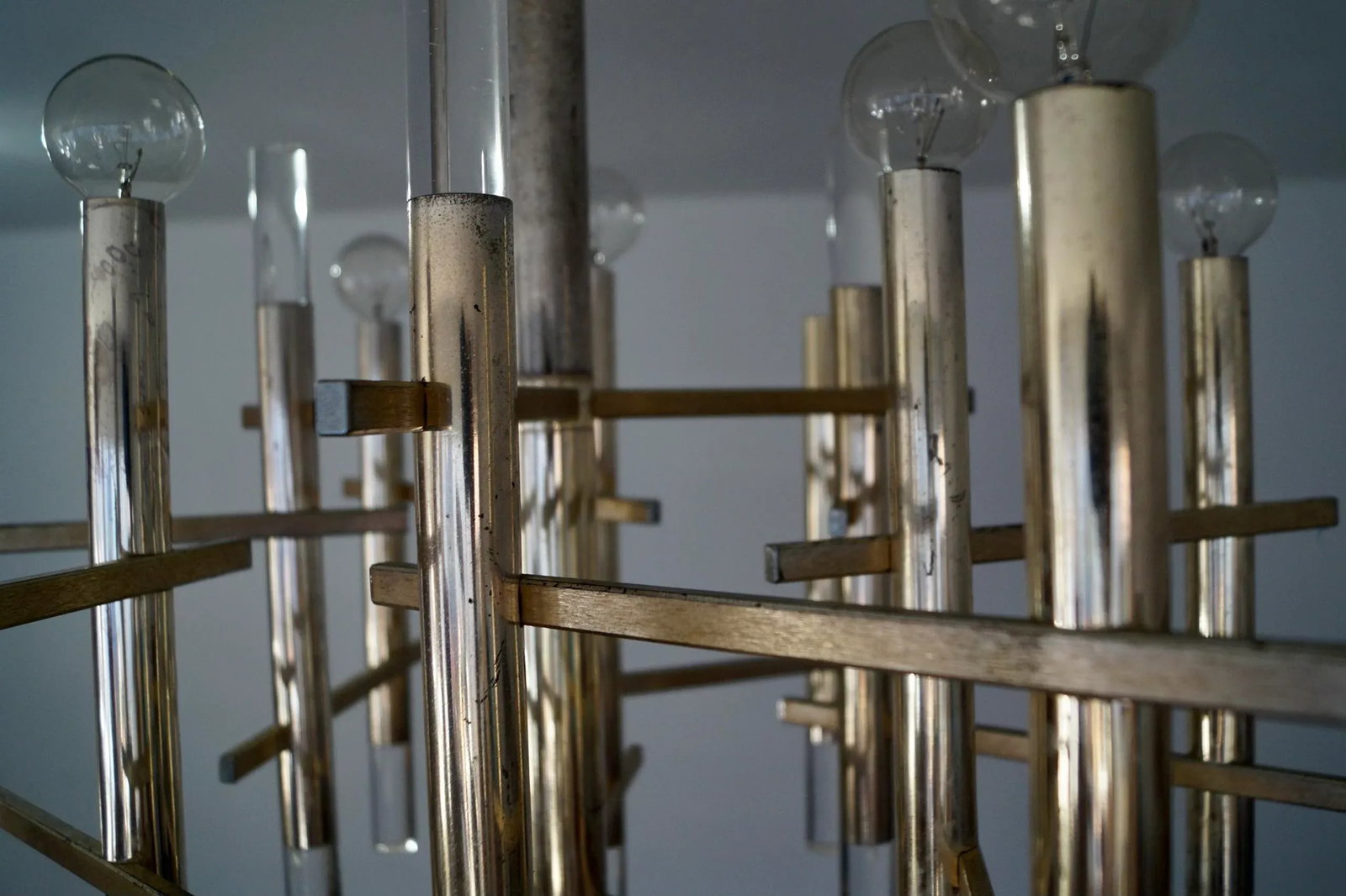 Mid-Century Modern Gaetano Sciolari Chandelier - 10