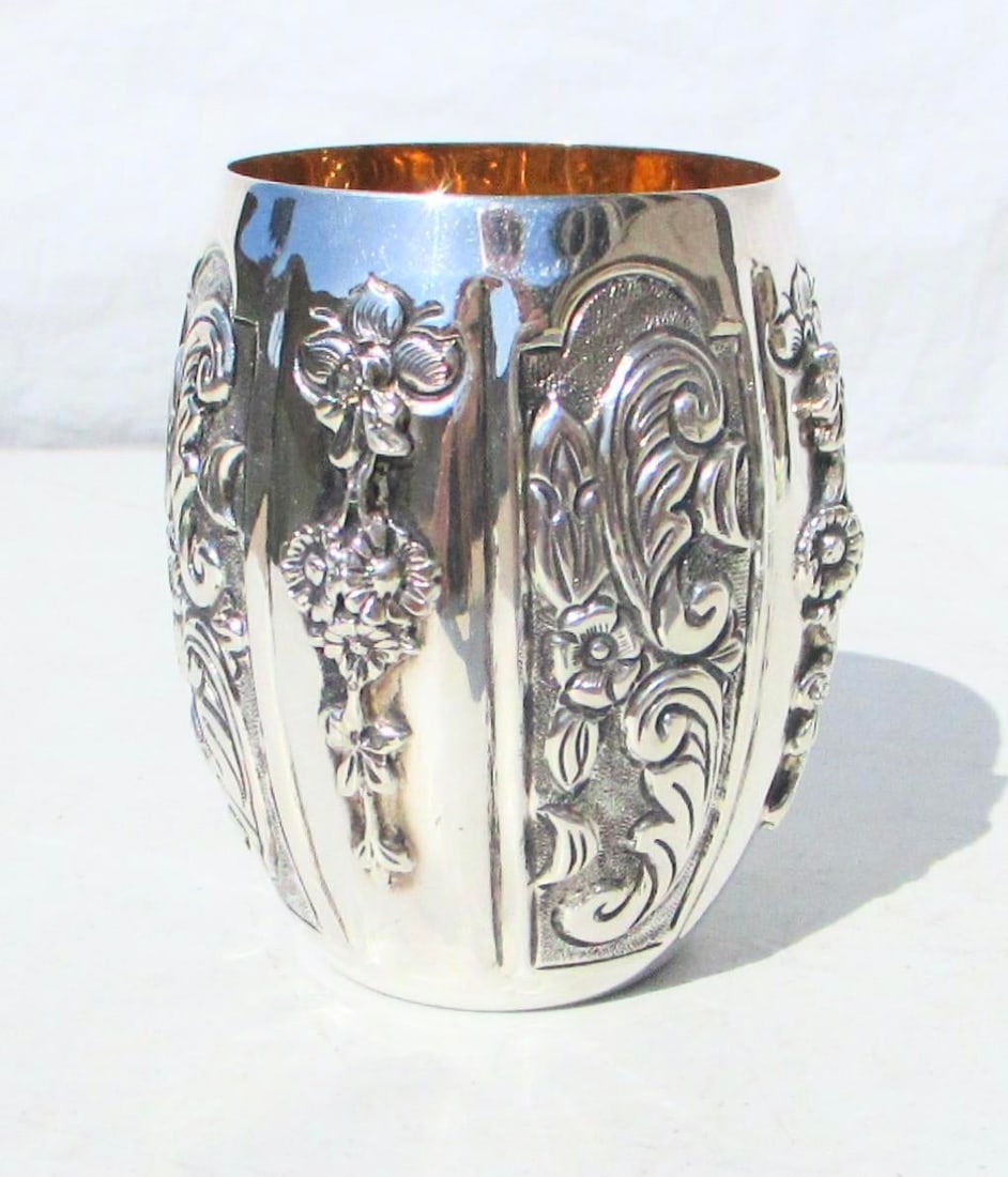 Sterling Silver and Gilt Wash Interior Barrel Beaker Aka "Mint Julep" - 3