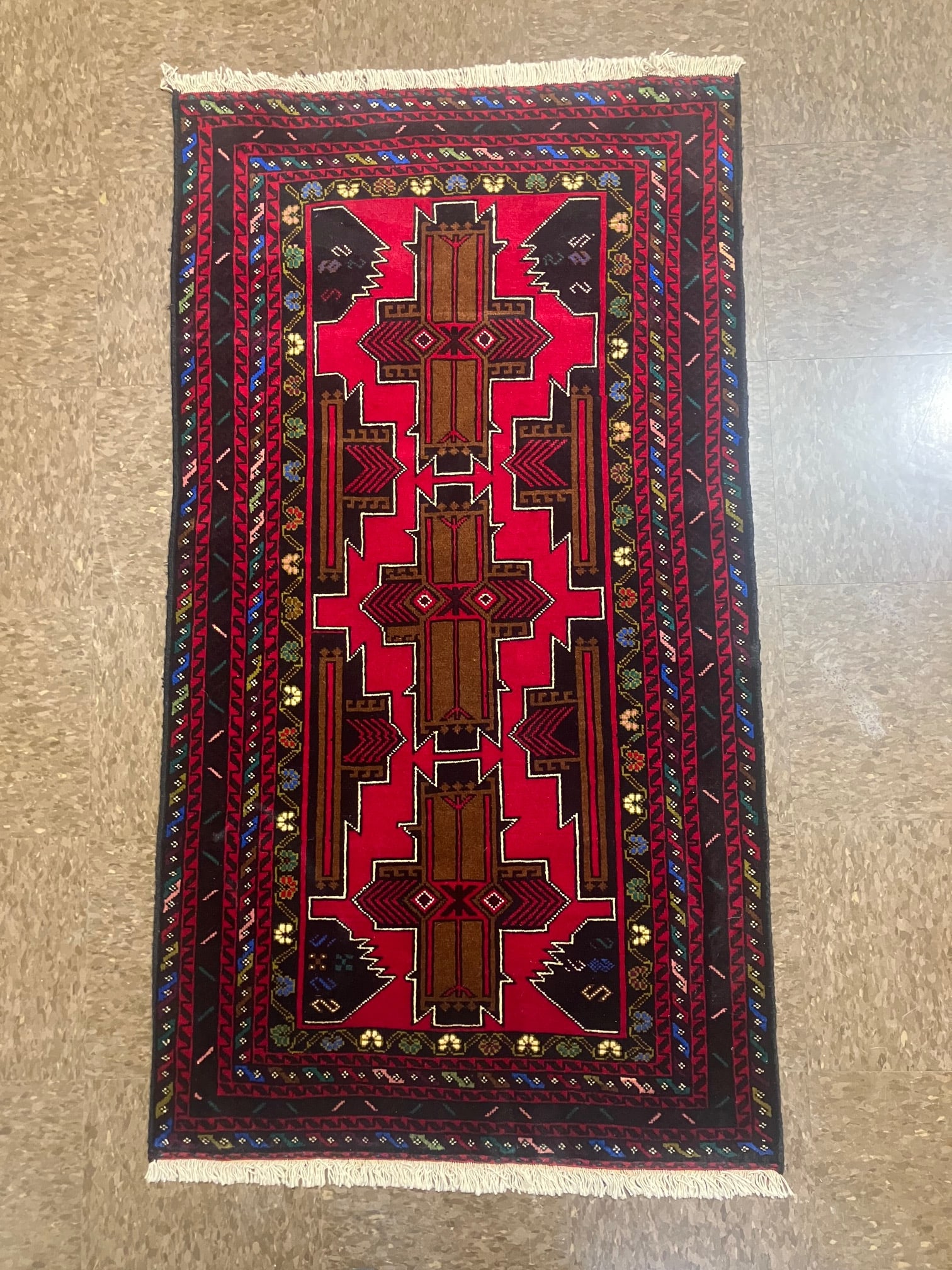 Hand-Knotted Baluch Geometric Rug 2'6" X 4'8" - 2