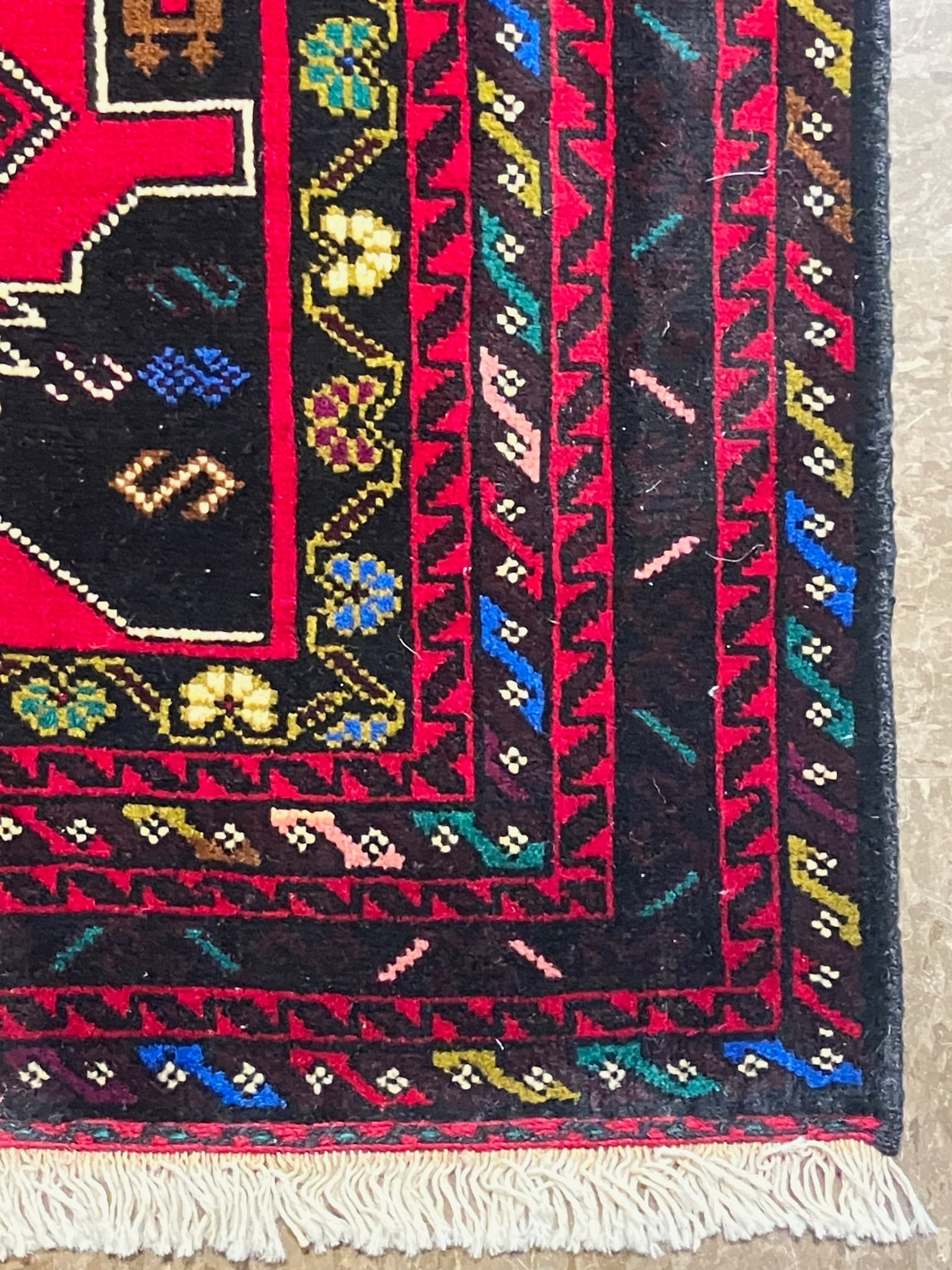 Hand-Knotted Baluch Geometric Rug 2'6" X 4'8" - 5