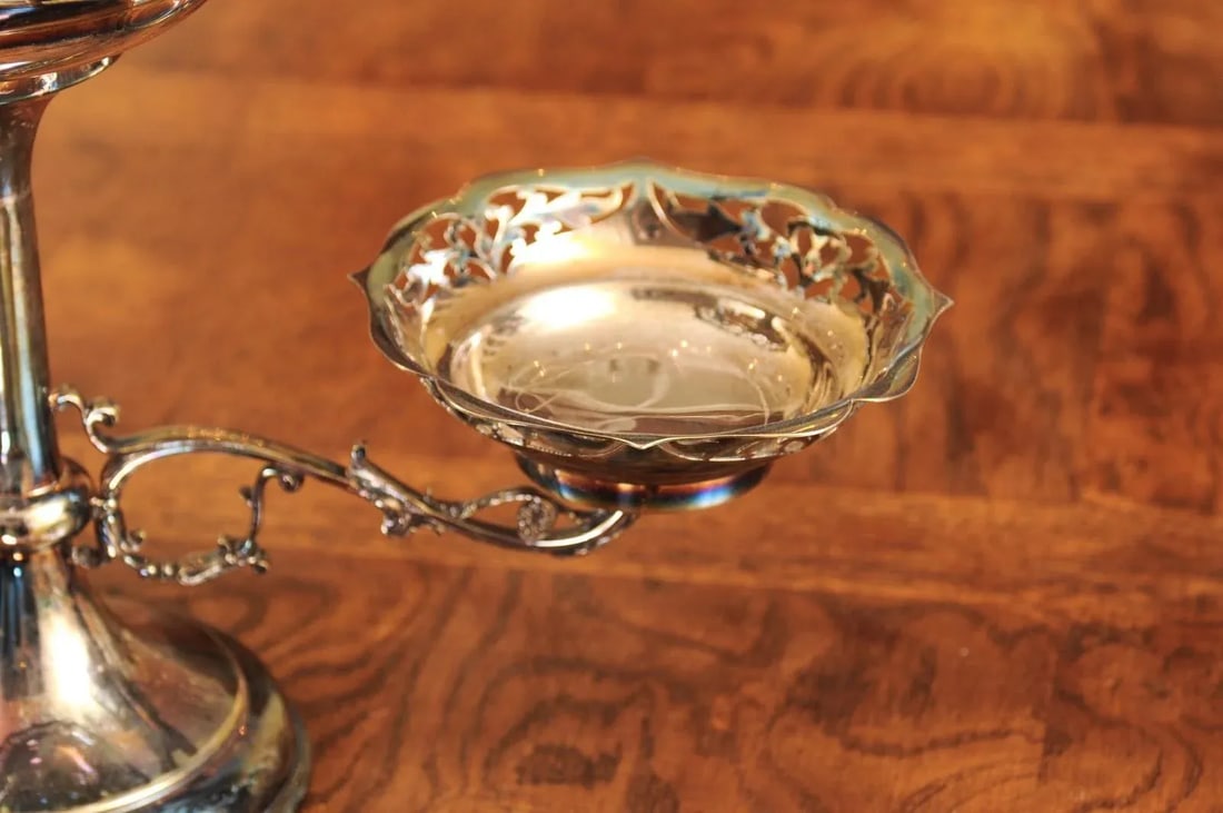 French 19th Century Silver Epergne with Pierced Foliage and Scrolling Motifs - 6