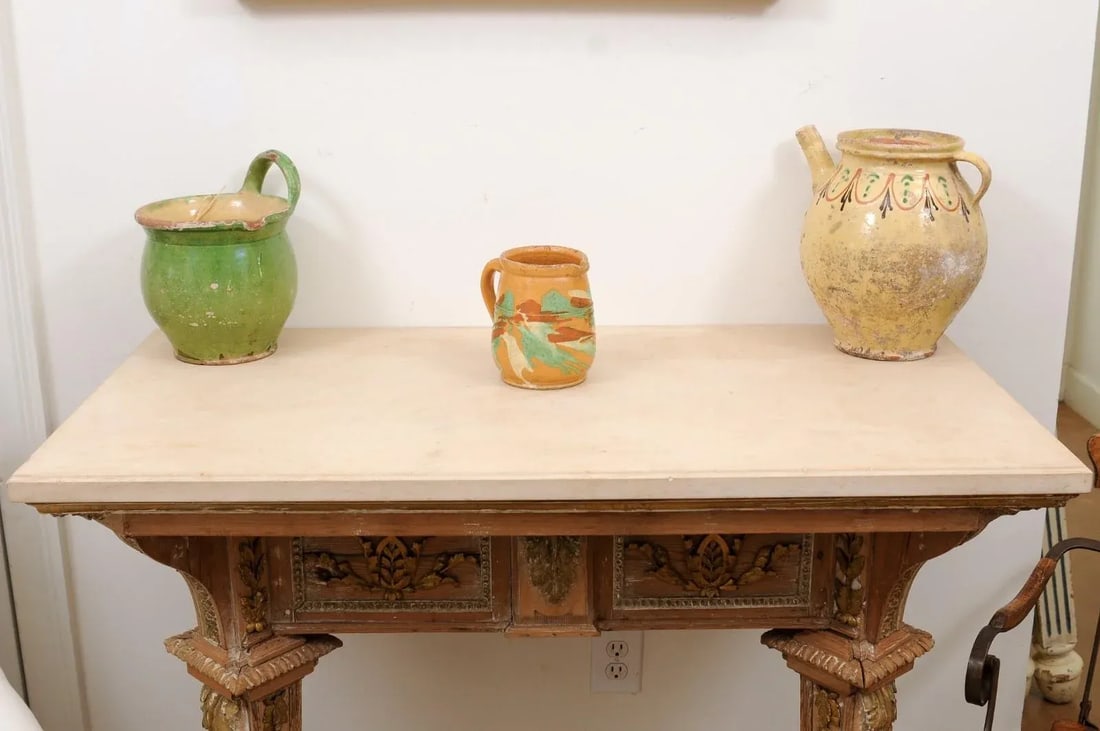 19th Century French Jaspe Pottery Pitcher with Yellow Glaze and Green Accents - 6